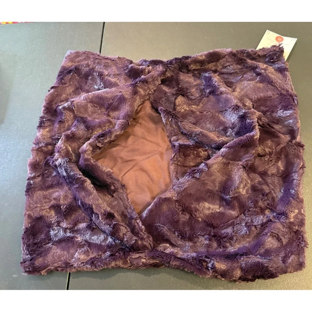 Sew Sweet Minky Designs 19x19 Pillow Cover Purple Plush Textured Luxury NEW